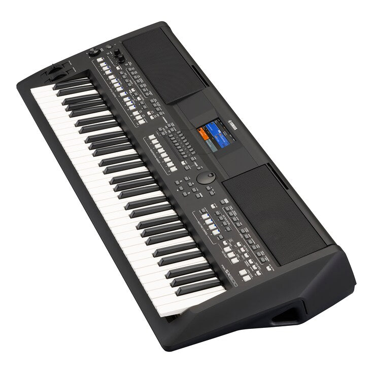 teclado_yamaha_psr-SX600_diagonal_completo