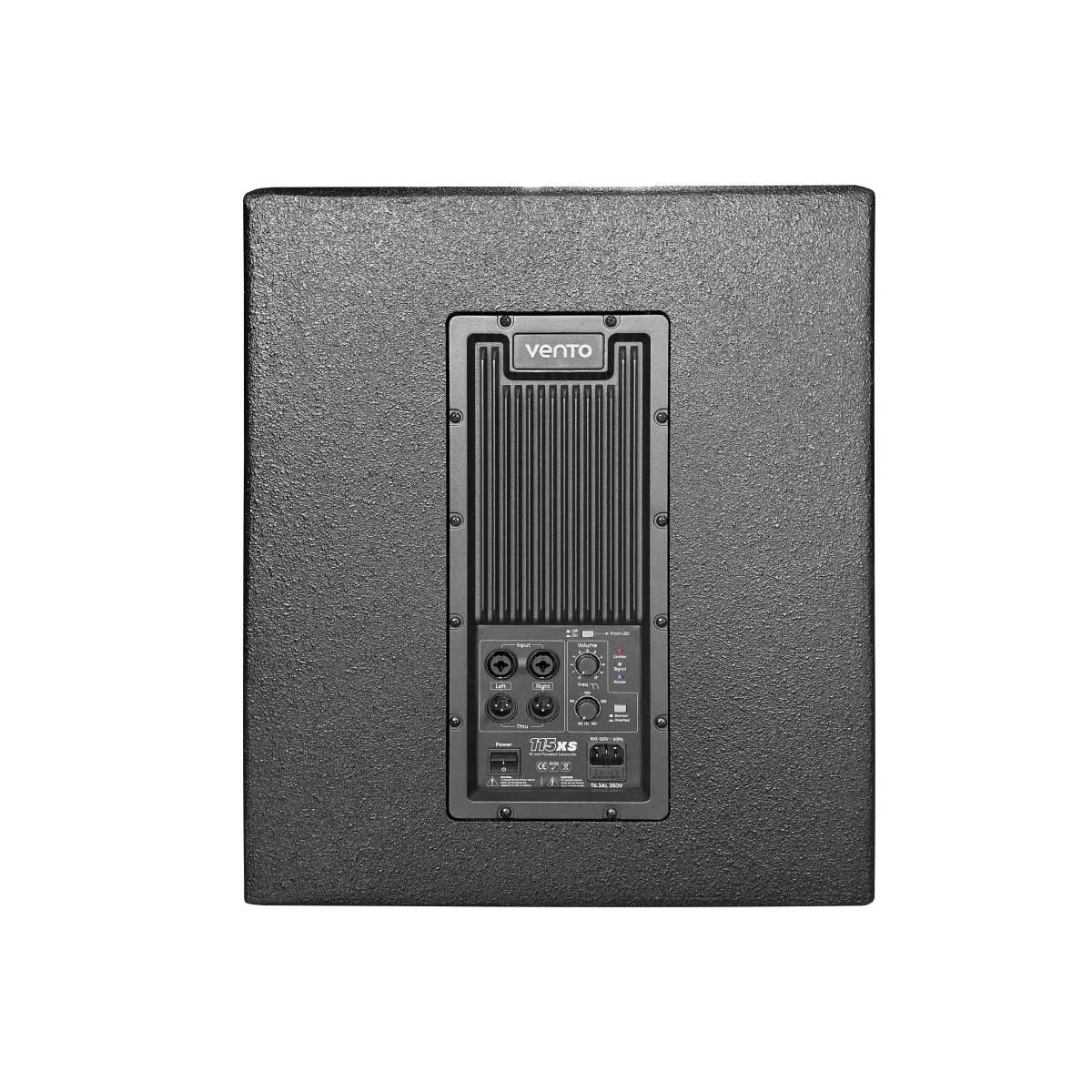 Panel posterior del subwoofer activo Vento 115XS con entradas, controles y conexiones de audio profesional