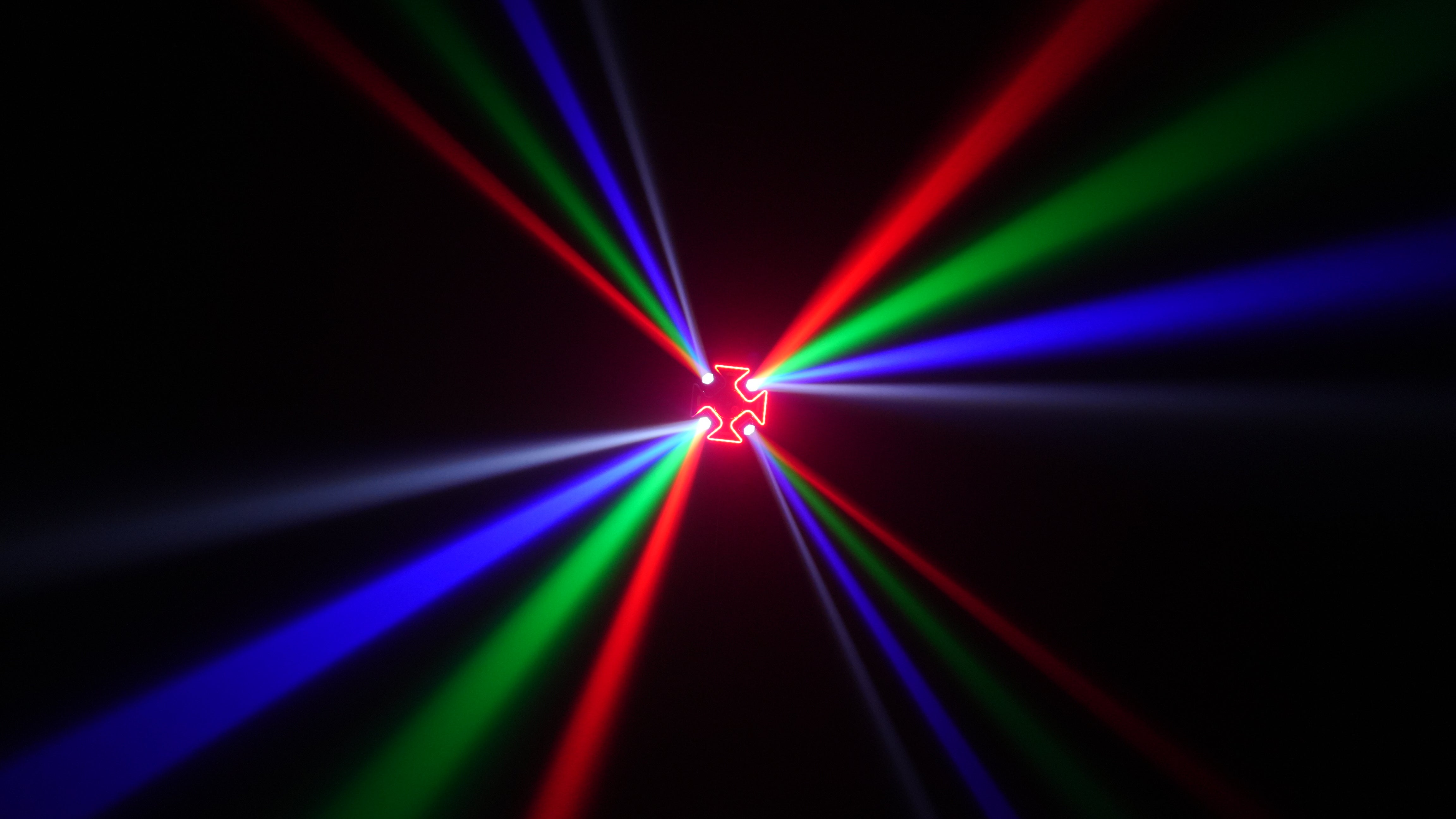 Luz Multiefectos SPG656 — Ángel de Cuatro Brazos